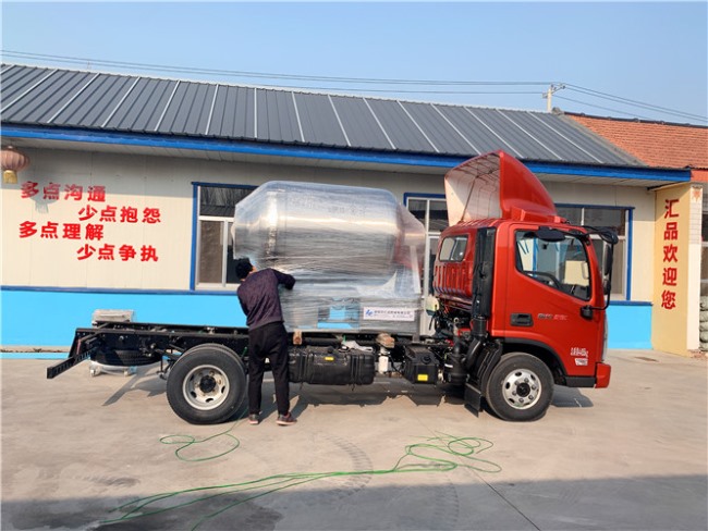 1200L變頻水冷泵真空滾揉機發(fā)往浙江