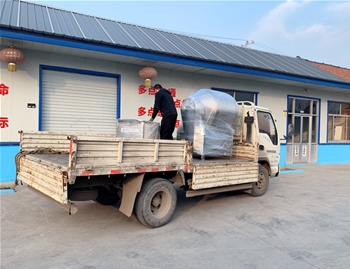 400L變頻真空滾揉機，200L料車發(fā)往青海