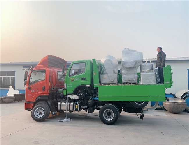 匯品滾揉機、鹽水注射機發(fā)貨現(xiàn)場