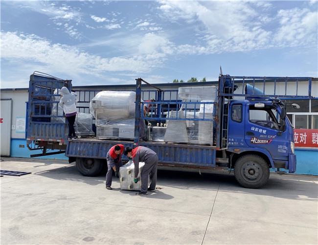 滾揉機、行星炒鍋、上料器、料車發(fā)貨安徽合肥