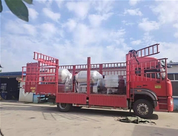 滾揉機、夾層鍋、真空包裝機、晾肉架發(fā)貨河南