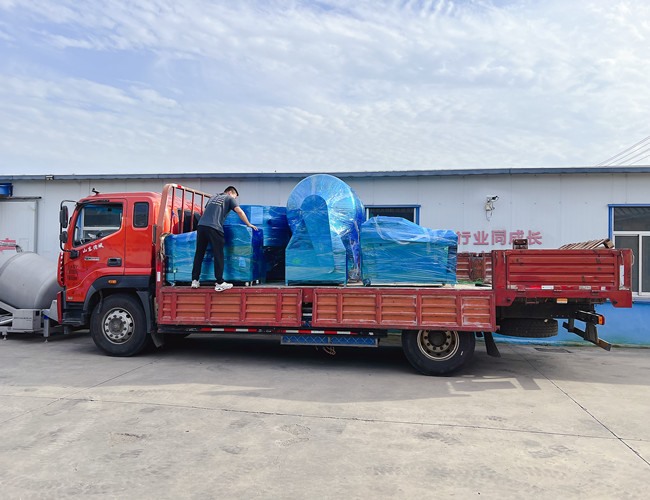 真空滾揉機、鹵煮夾層鍋、真空包裝機2臺，發(fā)貨河南食品廠